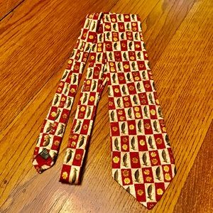 - Ermenegildo Zegna Men’s Silk Tie